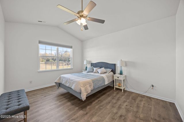 4449 Marthas Village Lane, Ayden, NC 28513