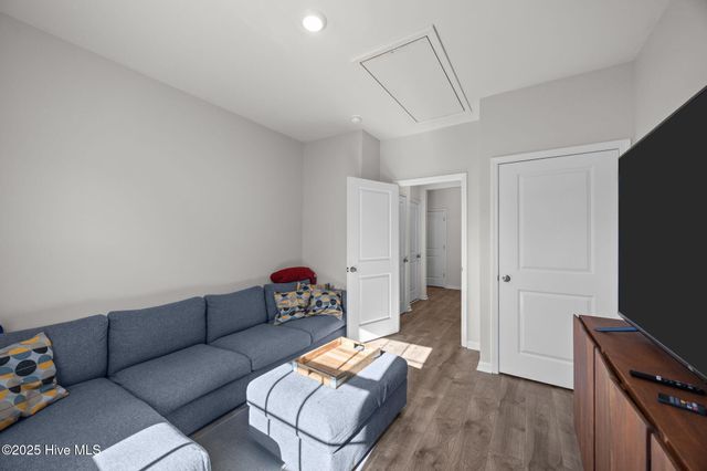 4449 Marthas Village Lane, Ayden, NC 28513