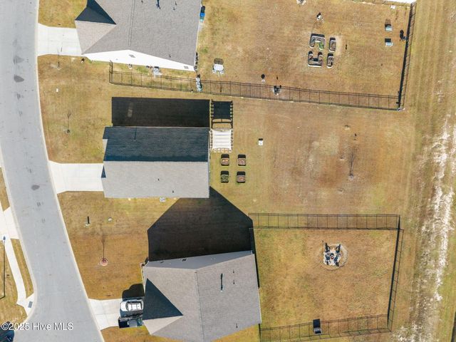 4449 Marthas Village Lane, Ayden, NC 28513