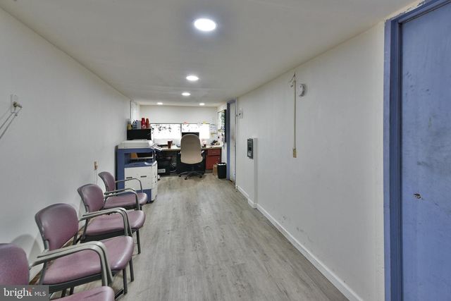 601 W FISHER AVE, Philadelphia, PA 19120