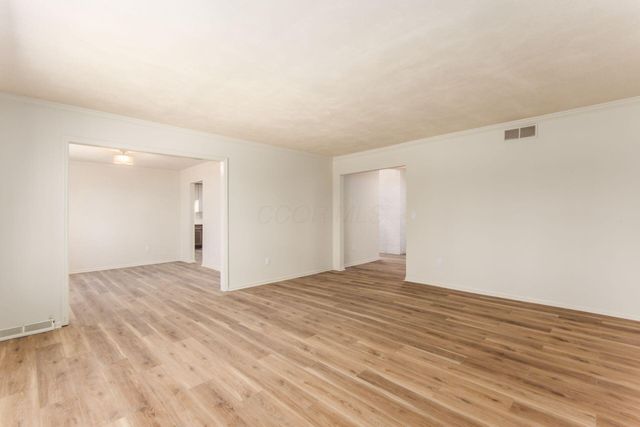 1197 S Watkins Road, Alexandria, OH 43001