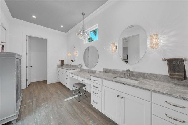 732 MANNS HARBOR DRIVE, Apollo Beach, FL 33572