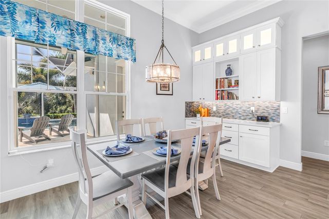 732 MANNS HARBOR DRIVE, Apollo Beach, FL 33572