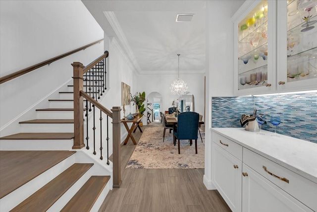 732 MANNS HARBOR DRIVE, Apollo Beach, FL 33572