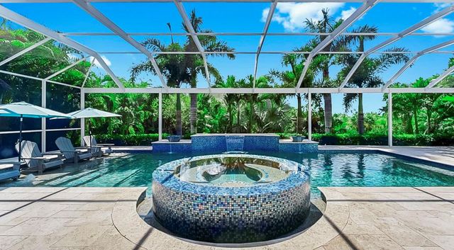 732 MANNS HARBOR DRIVE, Apollo Beach, FL 33572