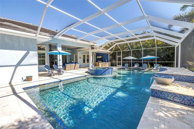 732 MANNS HARBOR DRIVE, Apollo Beach, FL 33572