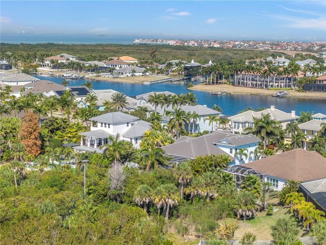 732 MANNS HARBOR DRIVE, Apollo Beach, FL 33572