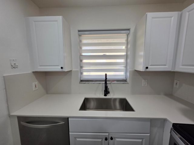 718 Whippoorwill Lane, Delray Beach, FL 33445