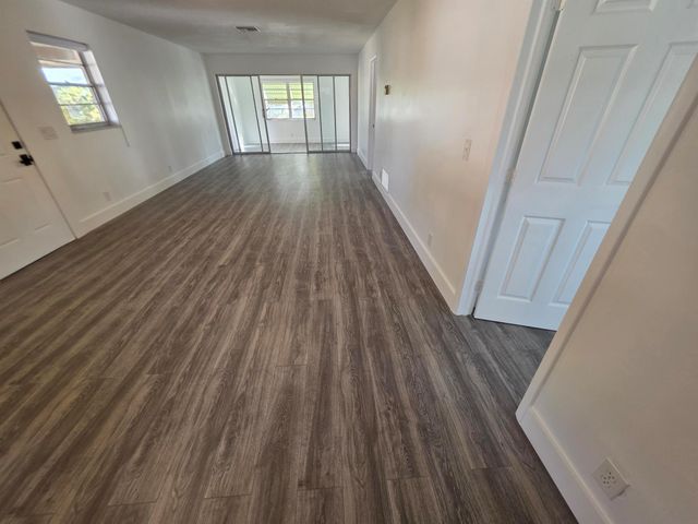 718 Whippoorwill Lane, Delray Beach, FL 33445