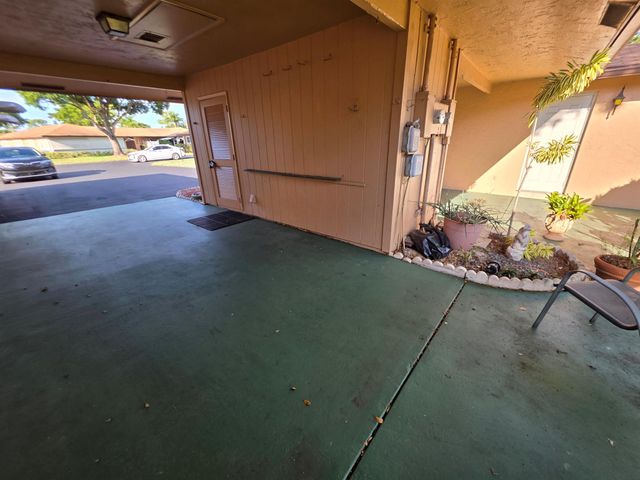 718 Whippoorwill Lane, Delray Beach, FL 33445