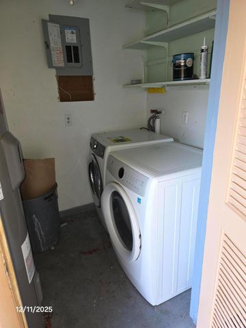 718 Whippoorwill Lane, Delray Beach, FL 33445