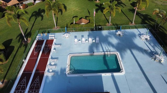 718 Whippoorwill Lane, Delray Beach, FL 33445