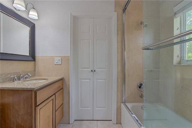 19 SE 19 Avenue, Pompano Beach, FL 33060