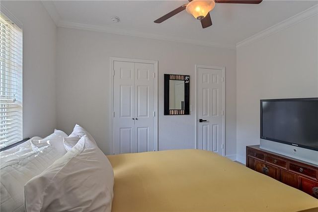 19 SE 19 Avenue, Pompano Beach, FL 33060