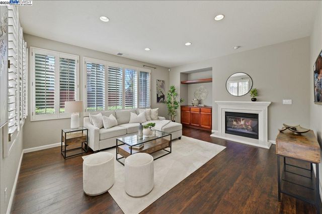 5636 N Dublin Ranch Dr, Dublin, CA 94568