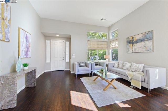 5636 N Dublin Ranch Dr, Dublin, CA 94568