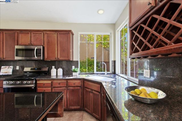 5636 N Dublin Ranch Dr, Dublin, CA 94568