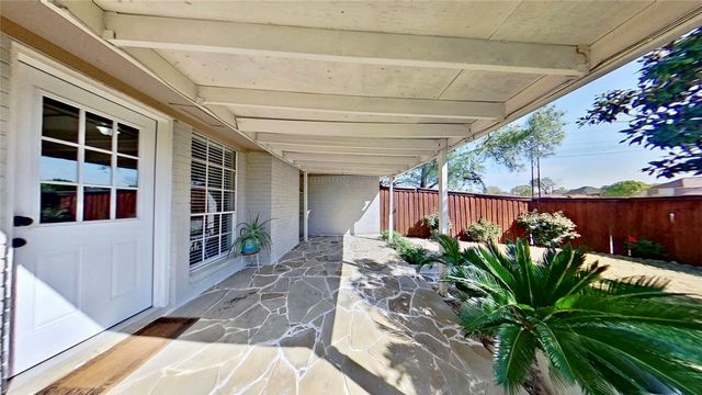 1923 Sierra Drive, Lewisville, TX 75077