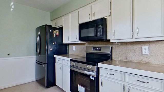 1923 Sierra Drive, Lewisville, TX 75077