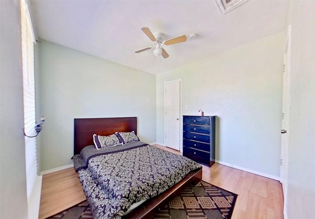 1923 Sierra Drive, Lewisville, TX 75077