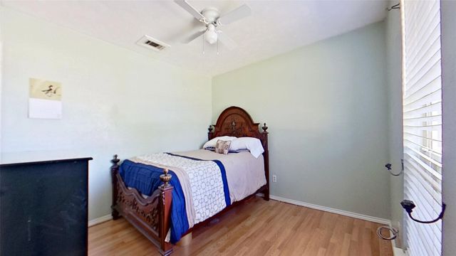 1923 Sierra Drive, Lewisville, TX 75077