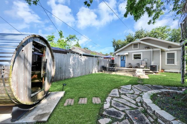 916 W Cottage Street, Houston, TX 77009