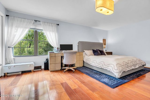 386 Oak Knoll Drive 38-6, Englishtown, NJ 07726