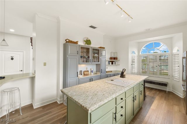 1550 Wilton LN, Sanibel, FL 33957