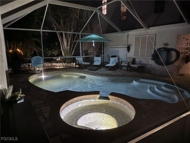 1550 Wilton LN, Sanibel, FL 33957