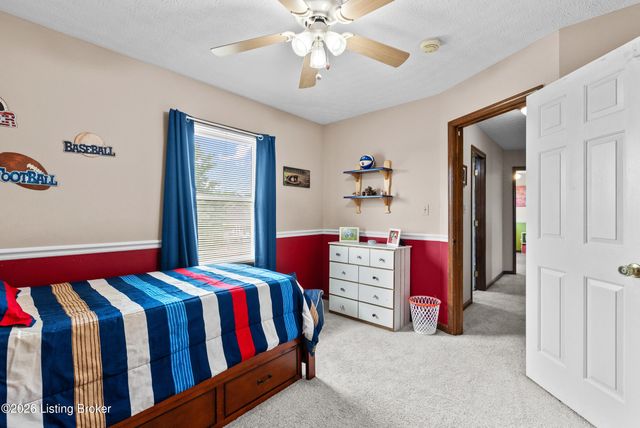312 New England Ct, Louisville, KY 40214