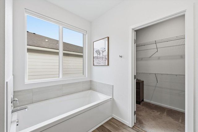 7152 S Boulder Ridge Dr, Spokane, WA 99224
