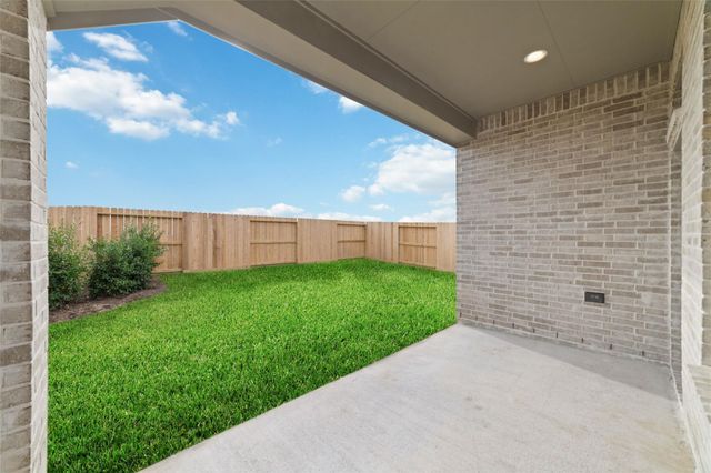 31019 Star Gazer Road, Brookshire, TX 77423