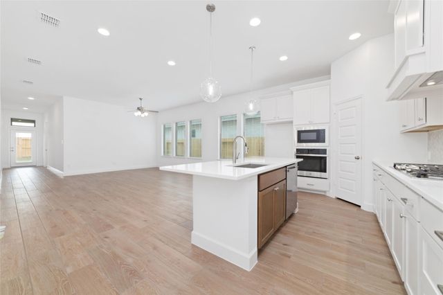 31019 Star Gazer Road, Brookshire, TX 77423