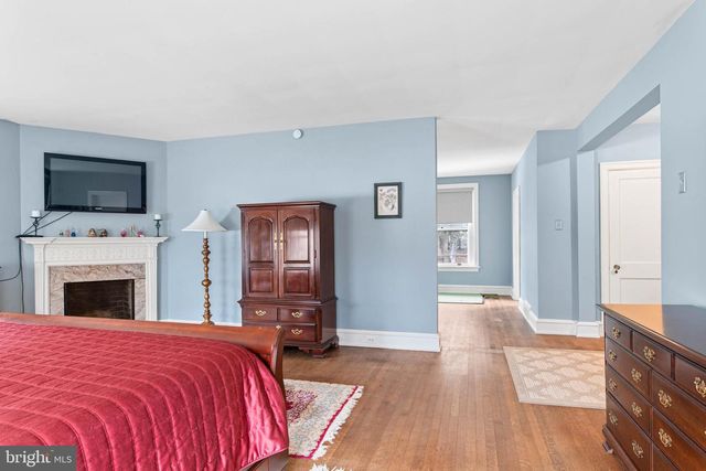 846 MAPLEWOOD RD, Wayne, PA 19087