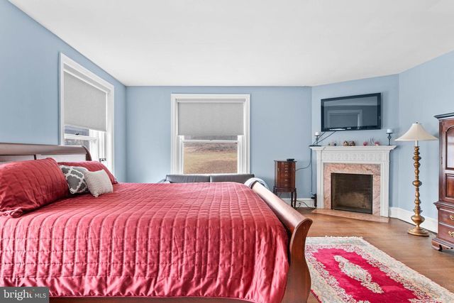 846 MAPLEWOOD RD, Wayne, PA 19087