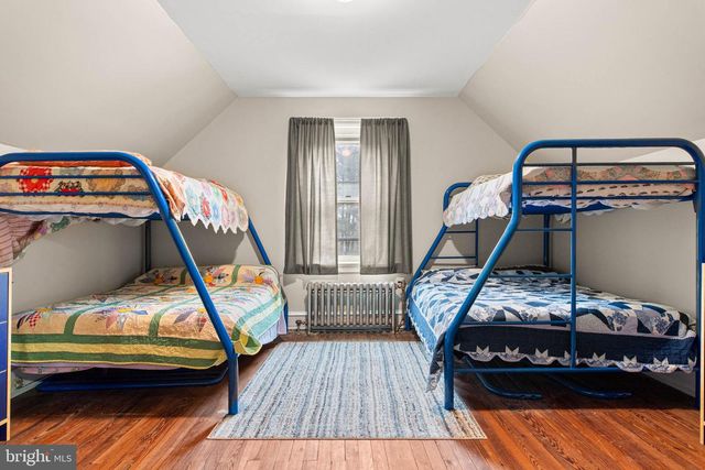 846 MAPLEWOOD RD, Wayne, PA 19087