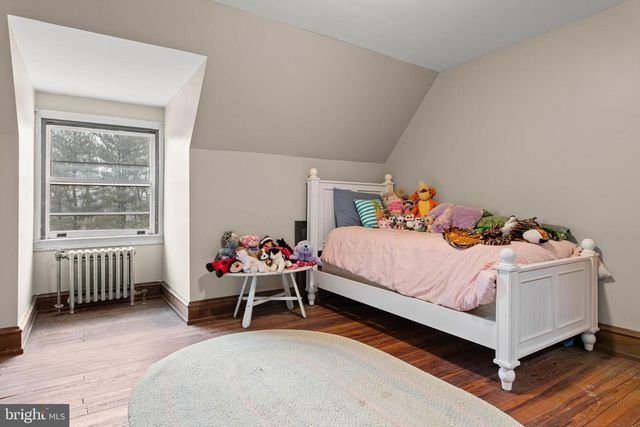 846 MAPLEWOOD RD, Wayne, PA 19087