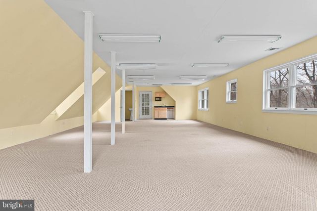 846 MAPLEWOOD RD, Wayne, PA 19087