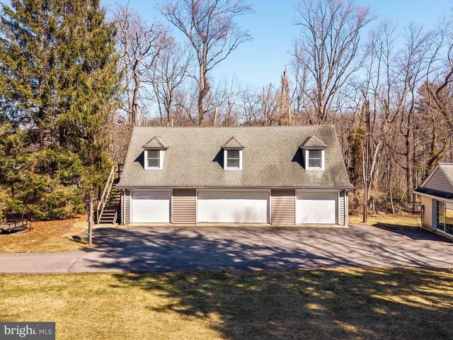 846 MAPLEWOOD RD, Wayne, PA 19087