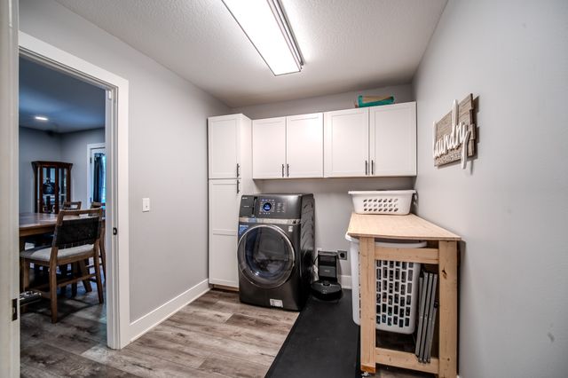 208 SE 2nd Street, Ogden, IA 50212