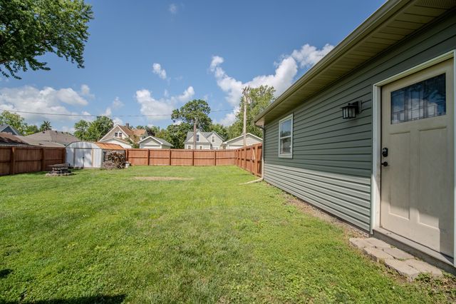 208 SE 2nd Street, Ogden, IA 50212