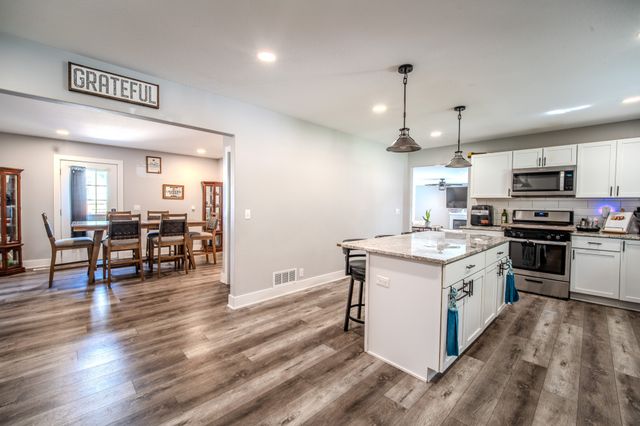 208 SE 2nd Street, Ogden, IA 50212