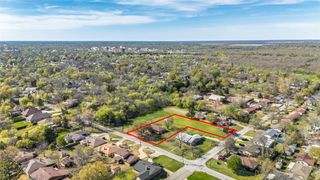 802 Division Street, Greenville, TX 75401
