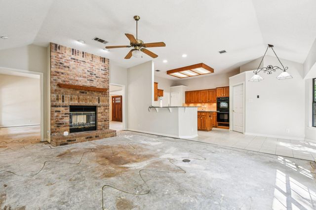 9103 Tweed Berwick DR, Austin, TX 78750