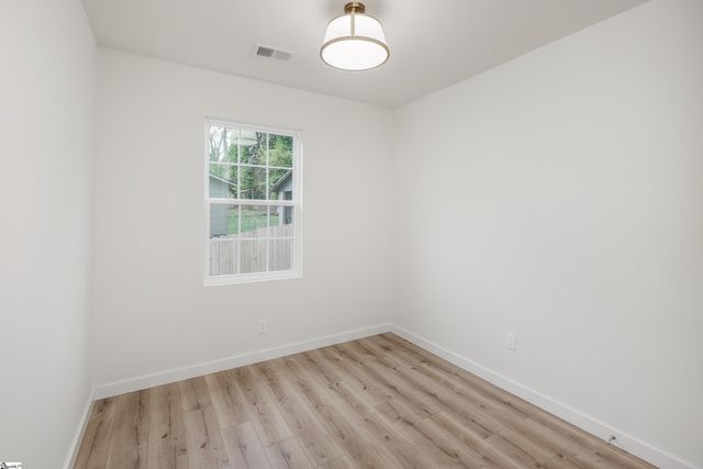 23 Ross Street, Greenville, SC 29611