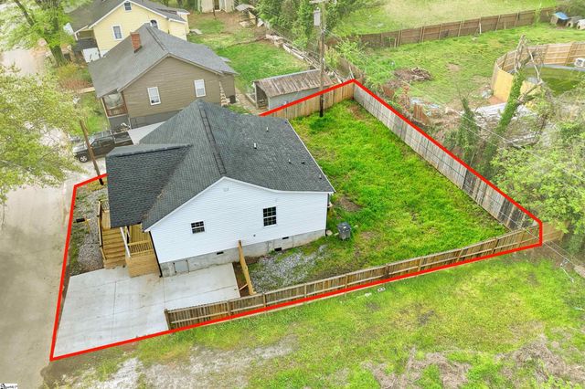 23 Ross Street, Greenville, SC 29611