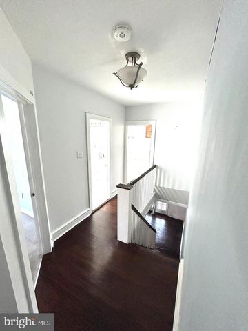 4413 SHERWOOD RD, Philadelphia, PA 19131