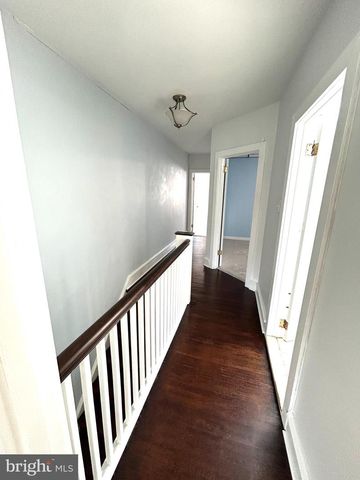 4413 SHERWOOD RD, Philadelphia, PA 19131