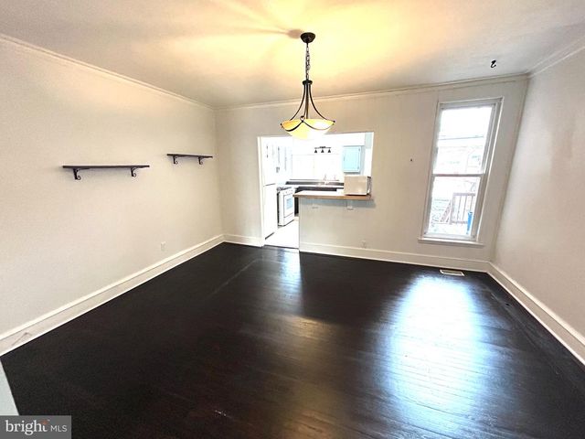 4413 SHERWOOD RD, Philadelphia, PA 19131