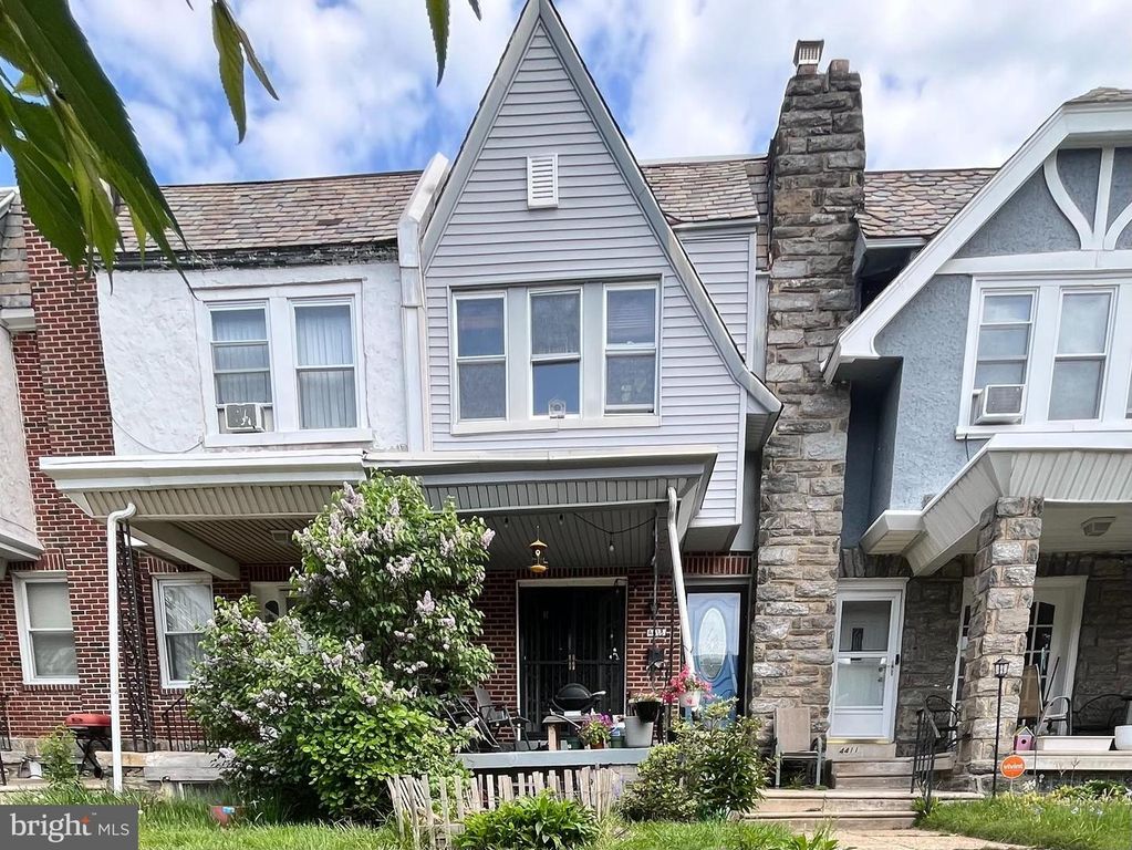 4413 SHERWOOD RD, Philadelphia, PA 19131